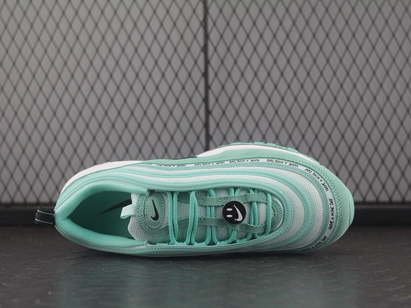 Aithtr Max 97 HAVE A  DAY