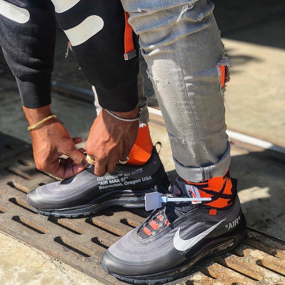 Aithtr Max 97 Off-White Black