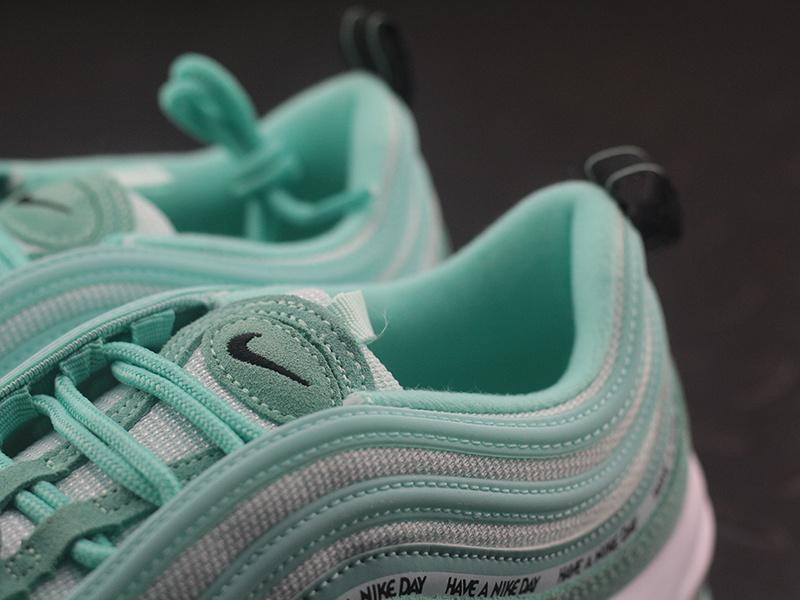 Aithtr Max 97 HAVE A  DAY