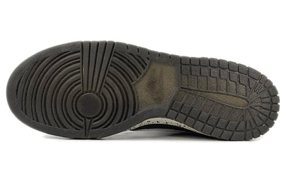 Nithtke Duthtnk Low Cl 'Jordan Pack' 304714-018