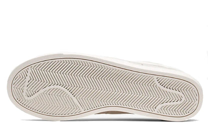 (WMNS) Nithtke blathtzer Low SD 'Desert Sand' AV9373-002