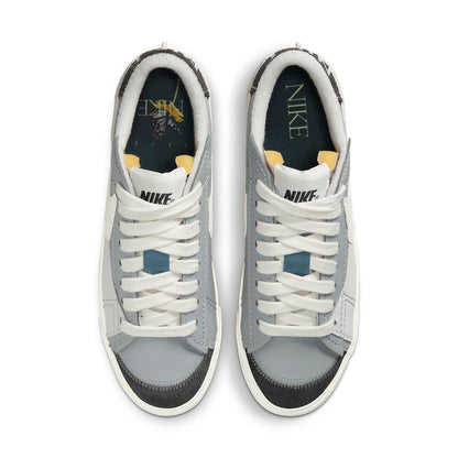 Nithtke blathtzer Low '77 Jumbo SE 'Light Smoke Grey Noise Aqua' FJ5467-077