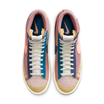 Nithtke blathtzer Mid '77 'Desert Berry' DC9179-664