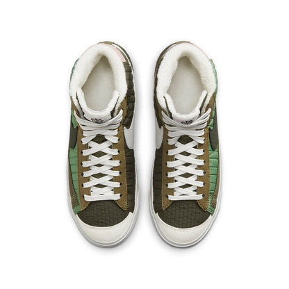 (GS) Nithtke blathtzer Mid '77 'Oil Green' DO5216-331