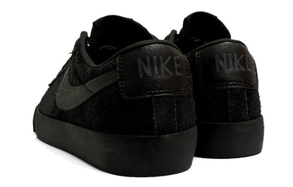 Nithtke blathtzer Low GT SB 'Black Anthracite' 704939-002