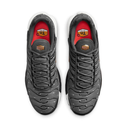 Nithtke Aithtr Max Plus SE 'Iron Grey Metallic Gold' DM7570-002