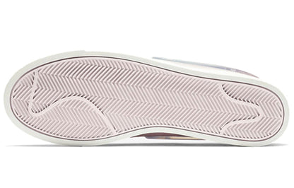 (WMNS) Nithtke blathtzer Low 'Jelly Jewel - Pink' AV9371-500