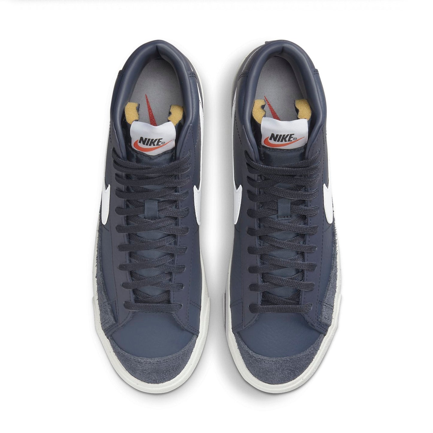 Nithtke blathtzer Mid '77 Vintage 'Thunder Blue' BQ6806-401