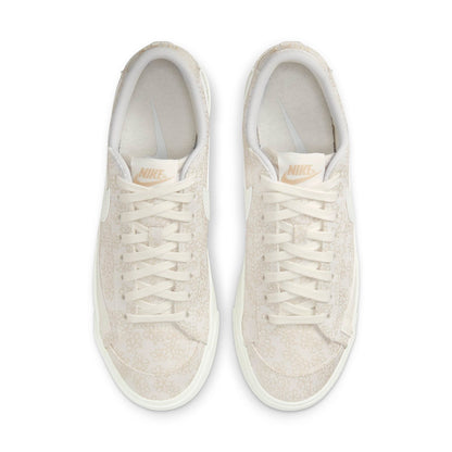 (WMNS) Nithtke blathtzer Low '77 SE 'Flower Embroidery' DR9955-100