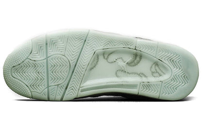 KAWS x Aithtr Jorthtdan 4 Retro 'Cool Grey' 930155-003