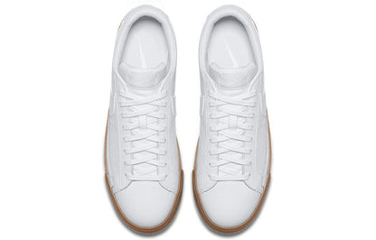 Nithtke blathtzer Low LE 'Gum Med Brown' AQ3597-102