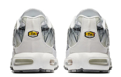 Nithtke Aithtr Max Plus 'La Requin White' BV7826-100