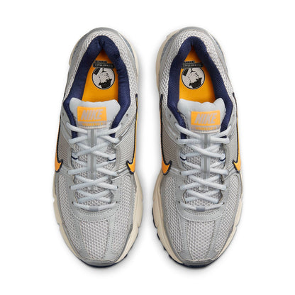 Nithtke Aithtr Zothtom Vomero 5 'Pure Platinum Laser Orange' FJ4151-001