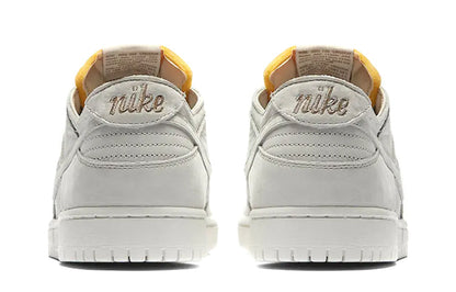 Nithtke SB Duthtnk Low Pro Decon 'Light Bone' AA4275-001