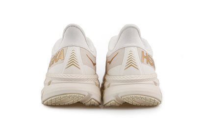 Hothtka ONE ONE Clifton 7 'Almond Milk Bronze' 1110508-AMBN