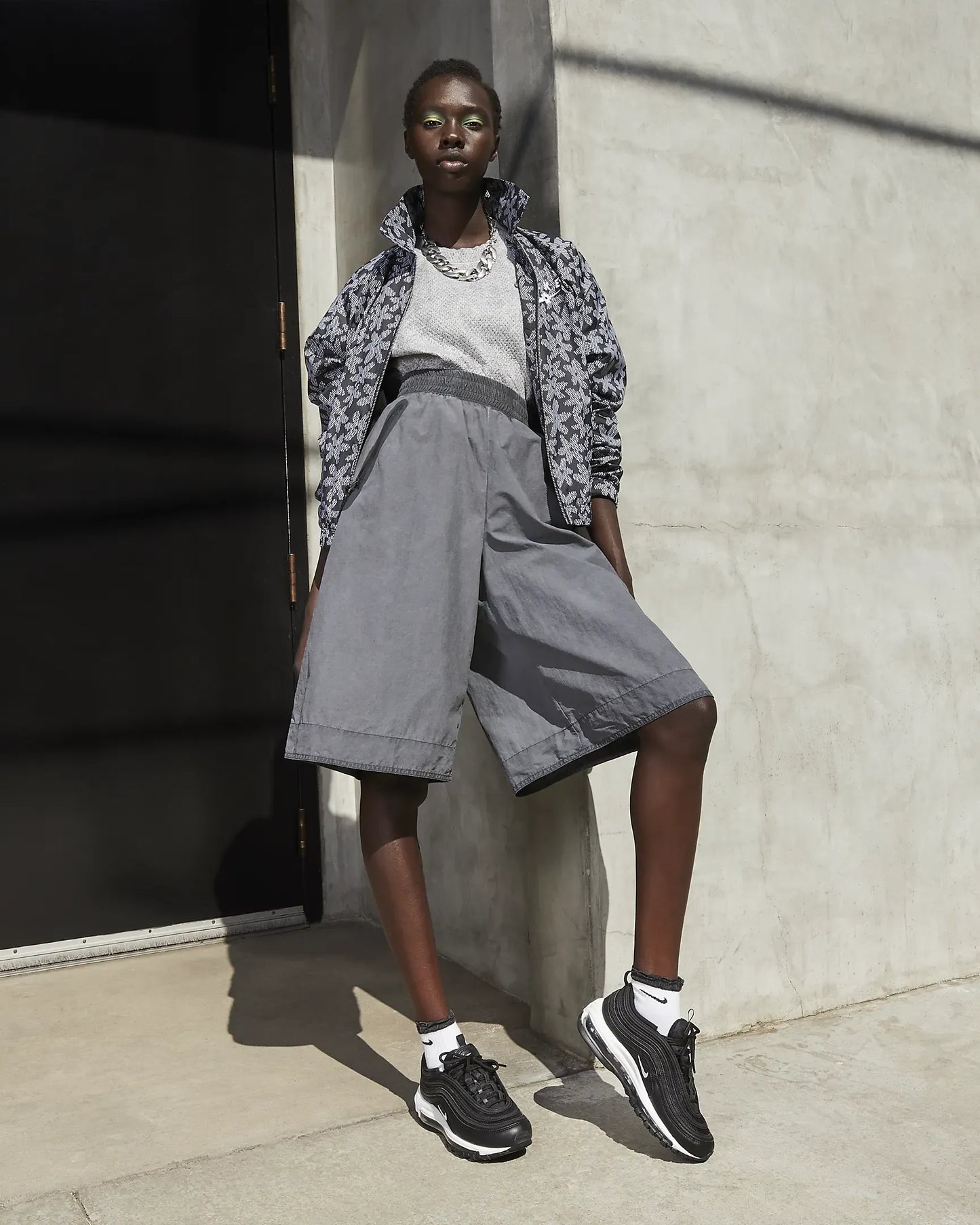 Women's Aithtr Max Series