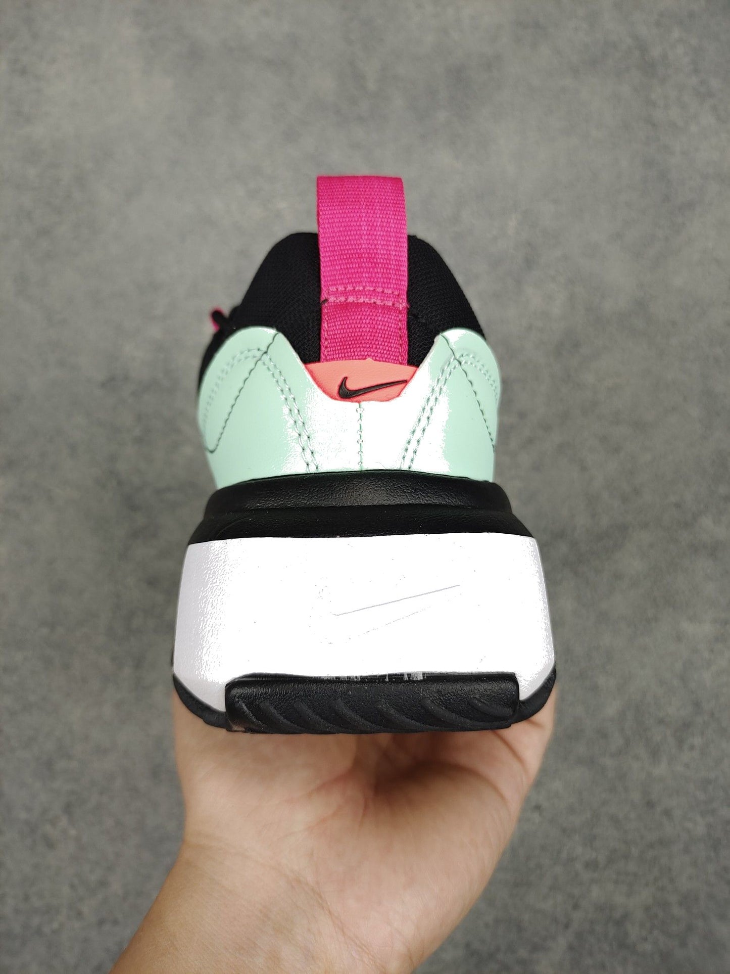 Aithtr Max Verona CI9842-001 Dames Schoenen