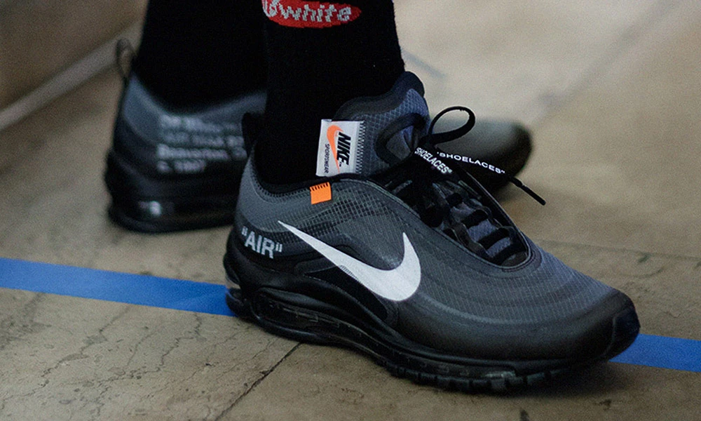 Aithtr Max 97 Off-White Black