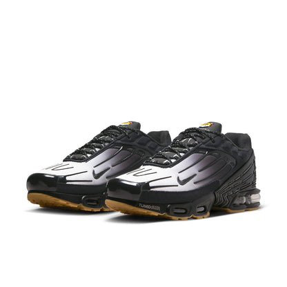 Nithtke Aithtr Max Plus 3 'Black Smoke Grey Gum' FV0386-001