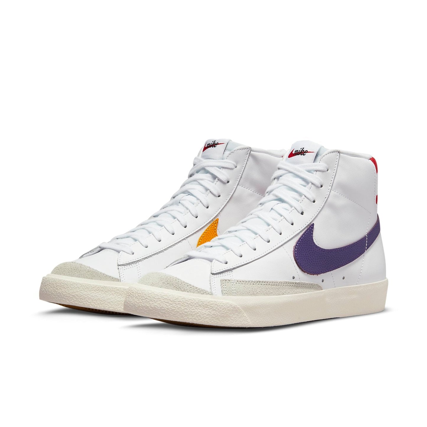 Nithtke blathtzer Mid '77 Vintage 'Mismatched Basketball Leather Swooshes White' DQ7777-100