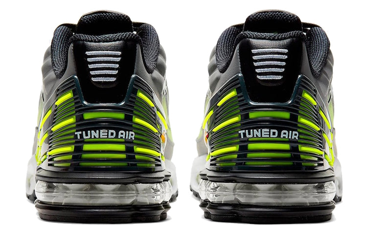 Nithtke Aithtr Max Plus 3 'Grey Volt' CD7005-002