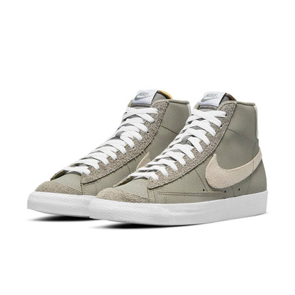 Nithtke blathtzer Mid '77 'Light Army' DH4106-300