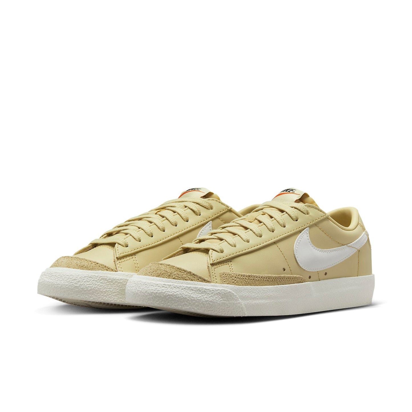 (WMNS) Nithtke blathtzer Low 77 'Brown' DC4769-701