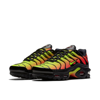(WMNS) Nithtke Aithtr Max Plus 'Black Volt Solar Red' AQ9979-001