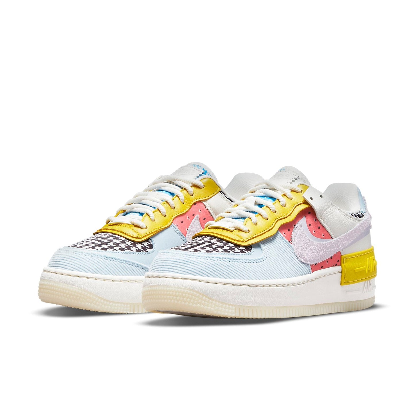 (WMNS) Nithtke Athtir Forthtce 1 Shadow 'Patchwork' DM8076-100