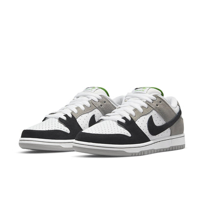 Nithtke SB Duthtnk Low 'Chlorophyll' BQ6817-011