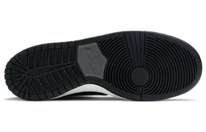 Nithtke SB Duthtnk High Pro 'Dark Grey' 854851-010
