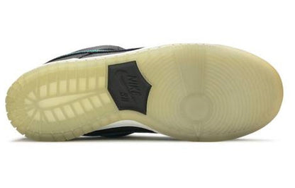 Nithtke SB Duthtnk Low Pro 'Sparkle' 304292-091