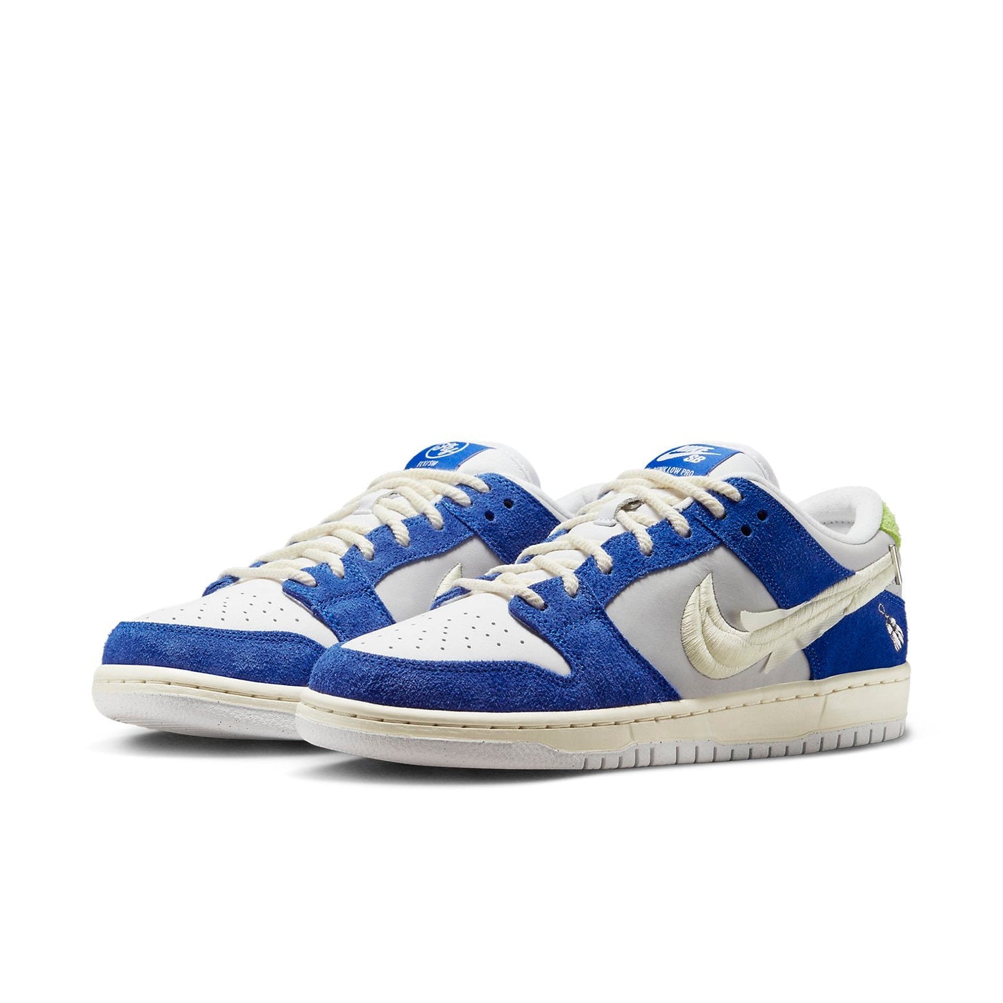 Nithtke SB Duthtnk Low Pro 'Fly Streetwear Gardenia' DQ5130-400