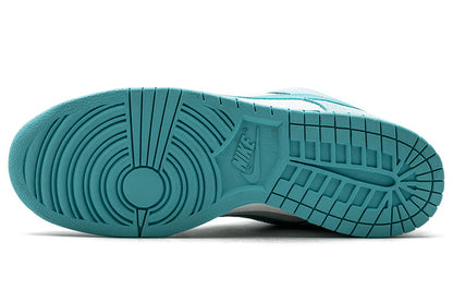 Nithtke Duthtnk Low Premium SB 'High Hair' 313170-142