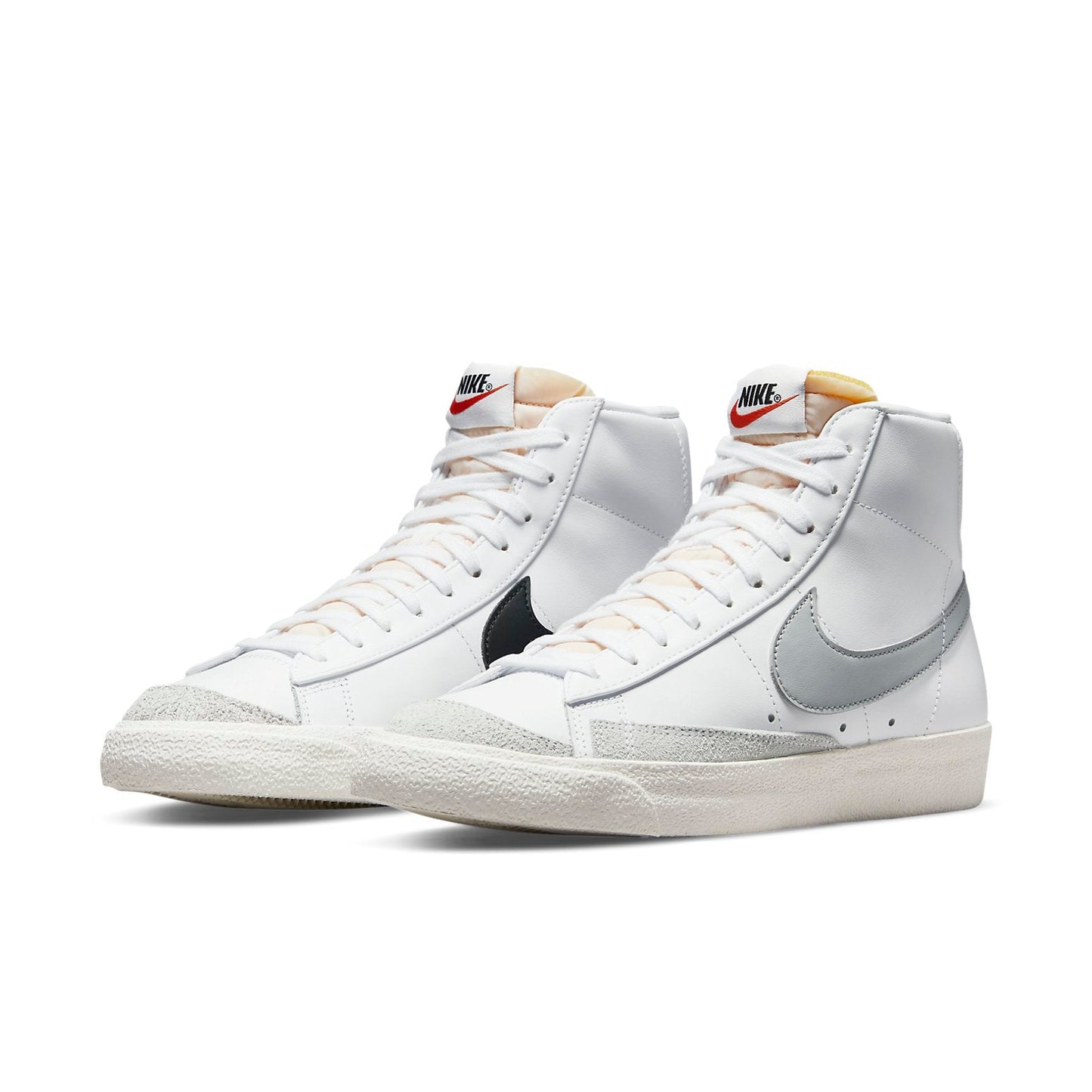 Nithtke blathtzer Mid '77 Vintage 'Light Smoke Grey' BQ6806-114