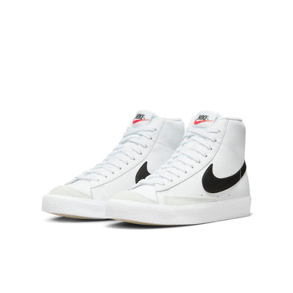 (GS) Nithtke blathtzer Mid '77 'White Black' DA4086-100