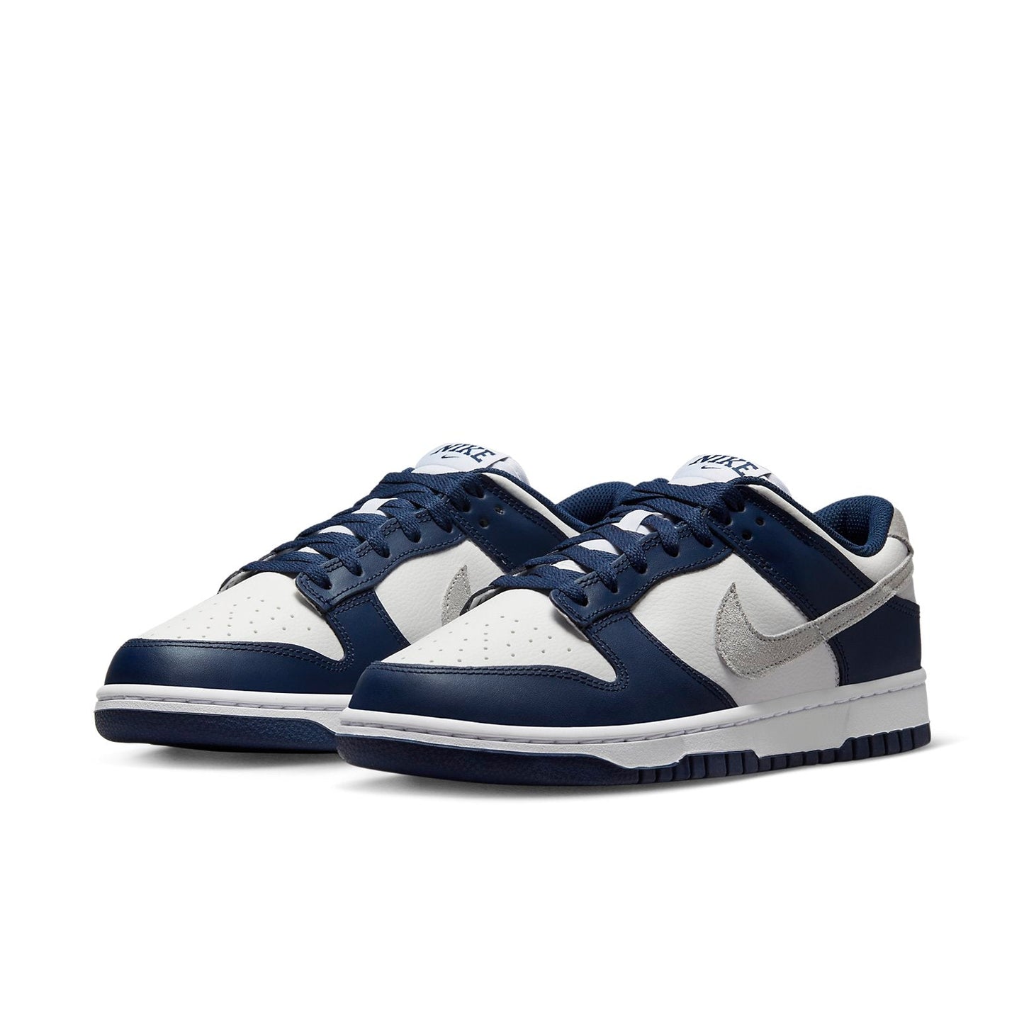 Nithtke Duthtnk Low 'Midnight Navy Smoke Grey' FD9749-400