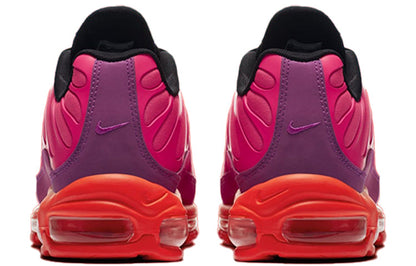 Nithtke Aithtr Max Plus 97 'Racer Pink' AH8144-600