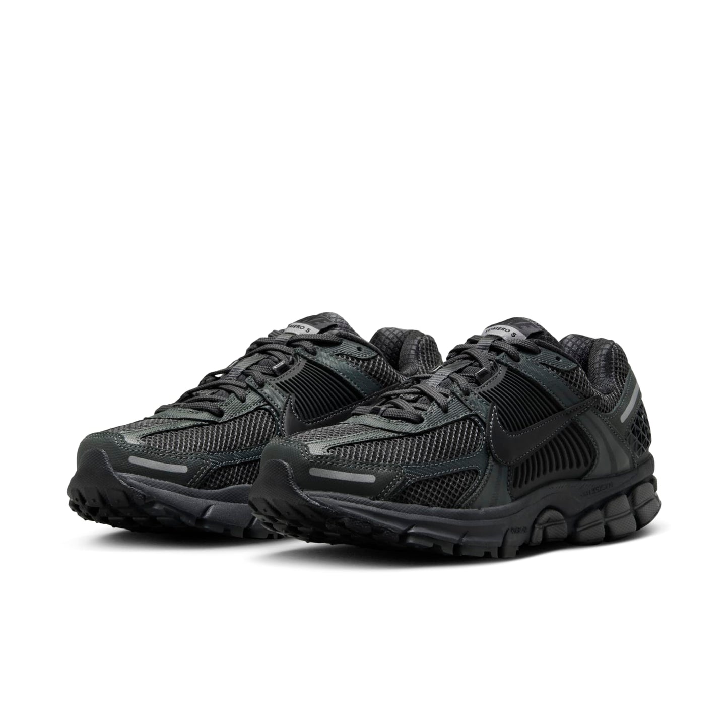 (WMNS) Nithtke Aithtr Zothtom Vomero 5 'Triple Black' FQ7079-002