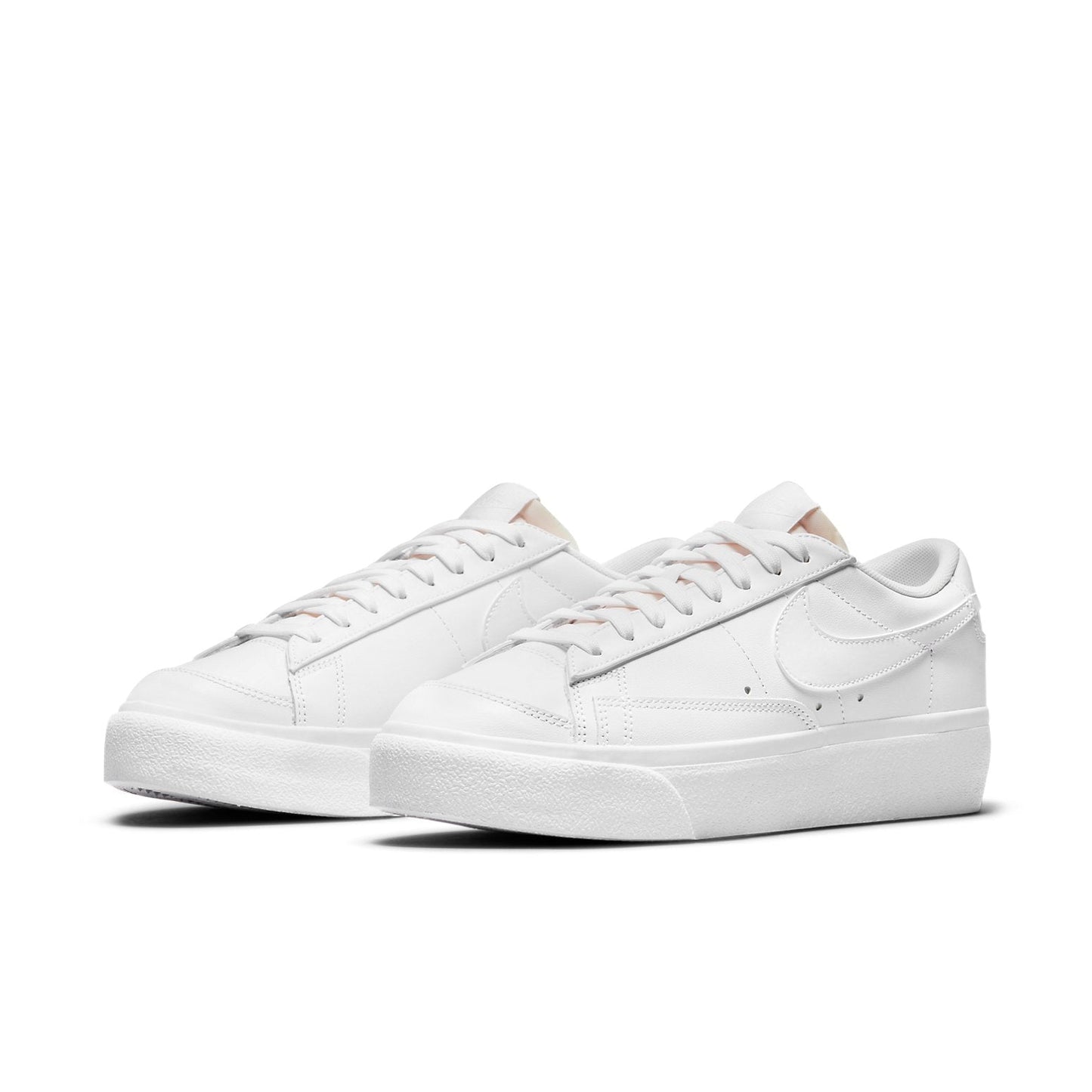 (WMNS) Nithtke blathtzer Low Platform 'Triple White' DJ0292-100