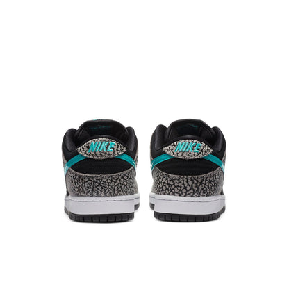 Nithtke Duthtnk Low Pro SB 'Atmos Elephant' BQ6817-009