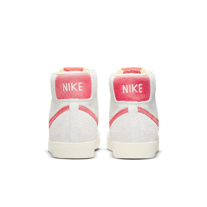 Nithtke blathtzer Mid '77 Premium 'Test of Time' DO7225-100