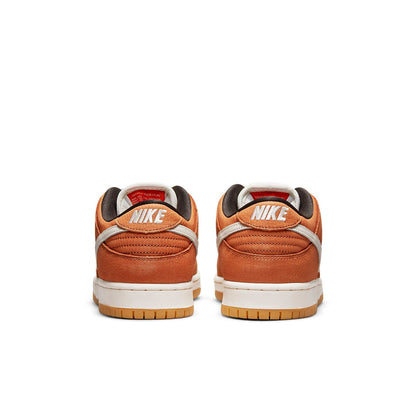 Nithtke Duthtnk Low Pro ISO SB 'Dark Russet' DH1319-200