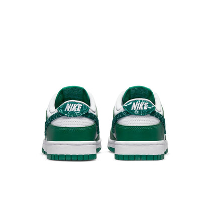 (WMNS) Nithtke Duthtnk Low 'Green Paisley' DH4401-102