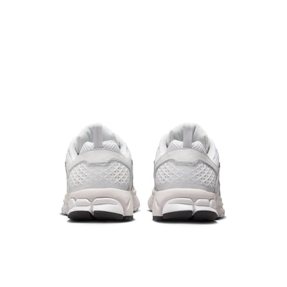 (GS) Nithtke Zothtom Vomero 5 'Pure Platinum Metallic Silver' HF6998-100