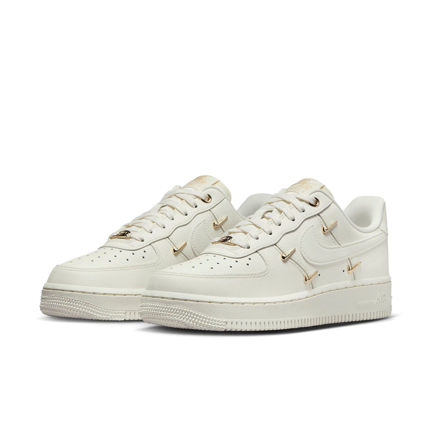 (WMNS) Nithtke Athtir Forthtce 1 Low 'White Mini Gold Swooshes' FV3654-111