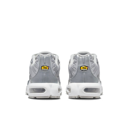 Nithtke Aithtr Max Plus 'Metallic Silver' FJ1012-095