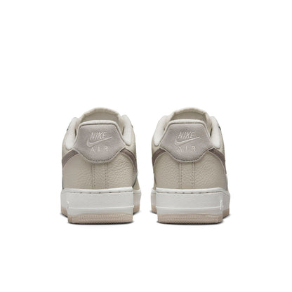 (WMNS) Nithtke Athtir Forthtce 1 Low 'Moon Fossil' FB8483-100