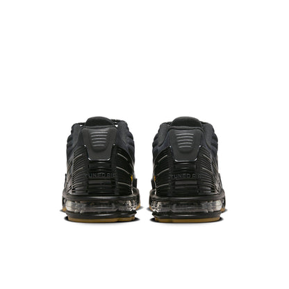 Nithtke Aithtr Max Plus 3 'Black Smoke Grey Gum' FV0386-001