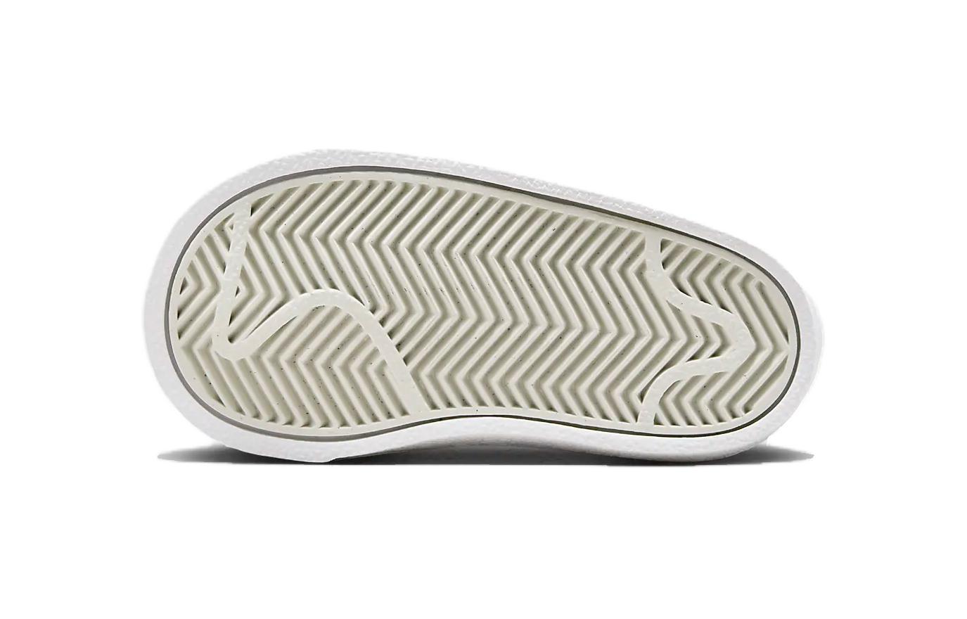 (TD) Nithtke blathtzer Mid '77 'White Blue' DA4088-114